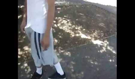 묶인 레즈비언 우크라이나 성숙한 섹스 얻을 보지 손가락