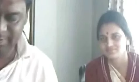 화려,금발,여자,침대,몬스터,BL 성과 우크라이나 간호사