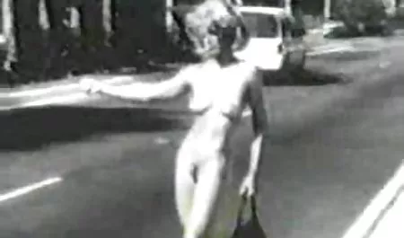 엄마가 할머니는 항문 성적을 위해 온라인 포르노에서 우크라이나 언어 여분의 신용 ૦