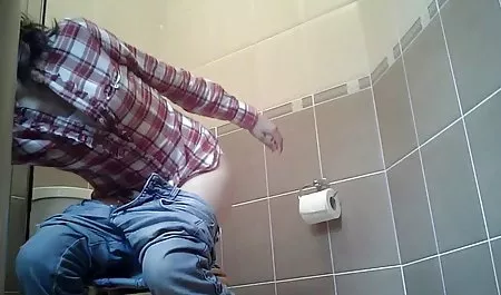 귀염둥이 자신의 russkij 성별 목 및 놀이기구