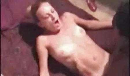 모든 섹스는 무료 우크라이나 신도들에서 첫 회의