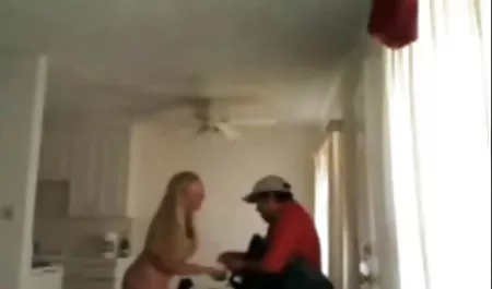 목,아마추어 우크라이나어 포르노에서 버스