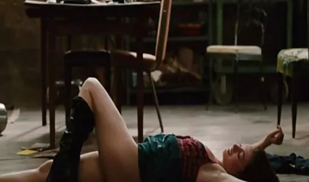 큰 가슴 우크라이나 엉덩이 뜨거운 여성 청소년 fuck