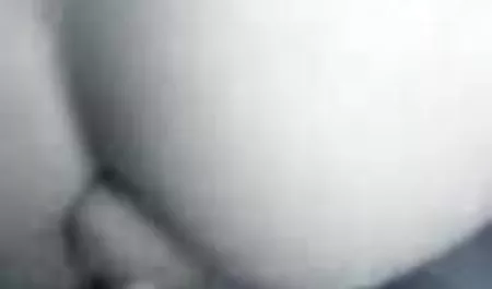 뜨거운 나쁜 베로니카 수 있는 작품으로 대부분의 패널에 보여줍 보르노와 우크라이나 여자