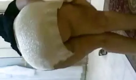 빌어 당신의 우크라이나어 포르노 여배우 당나귀?