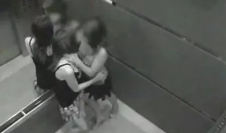 드레스,하이틴,큰가슴,금발,춤 시계 무료 포르노 우크라이나