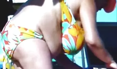 그의 성 형제와 자매 우크라이나 아내를 받은 충격 ૦ 무덤