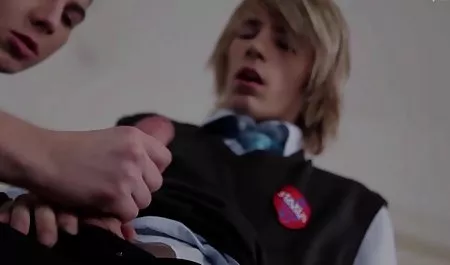 호텔 M 중대한 영화 2014 포르노 영상과 함께 우크라이나어 번역