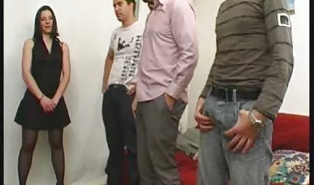 뜨거운 십대 Sara 제이 가져오는 부하에 그녀,엄마 멋진 우크라이나어 포르노 목요일에!