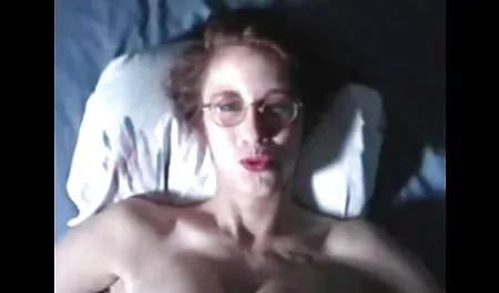 아름다운 소녀와 pornorama 큰가슴,지방,따라서 용기