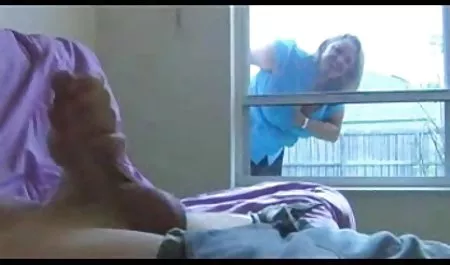 일반 Aneta 다리 아래에 우크라이나 홈 비디오 포르노 배