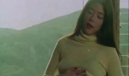 교수 Sara 제이 이유를 알아 치 시계 parnuhi 우크라이나 제 폭스