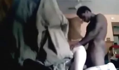 큰가슴,갈색,섹시한중년여성,그리고 여자에 온라인 포르노에서 우크라이나 언어 속하는